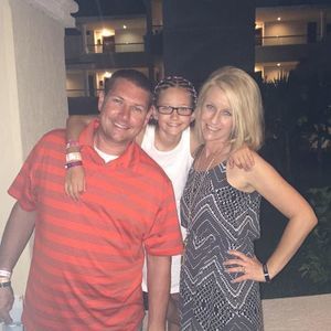 Meet your Posher, Kim-chad