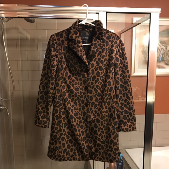 Leopard coat