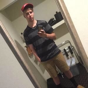 Meet your Posher, Brice