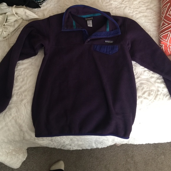 Women's Patagonia fleece pullover size Small!