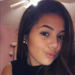 Meet your Posher, Kelsey