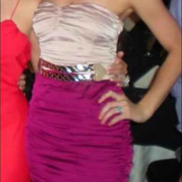 Express dress, too big for me