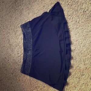 Lulu lemon skirt size
