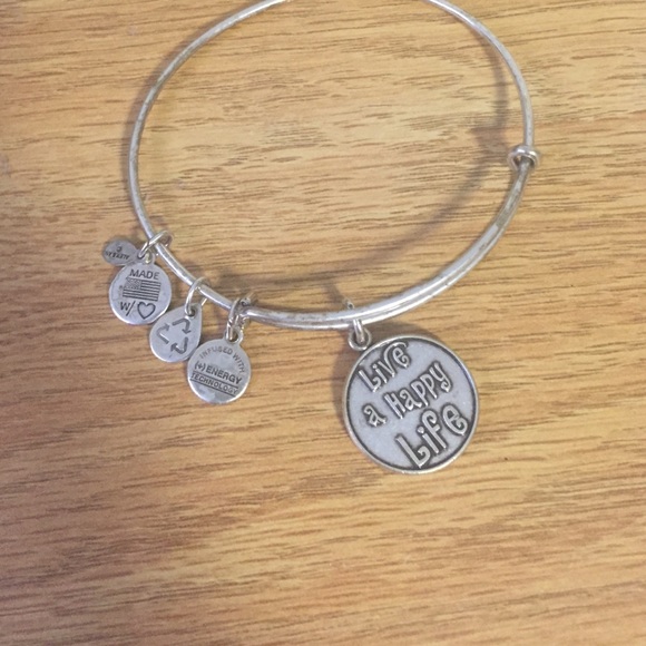 Alex and Ani "live a happy life"