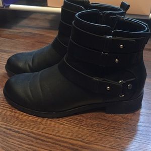 Dolce Vita size 6 1/2 boots