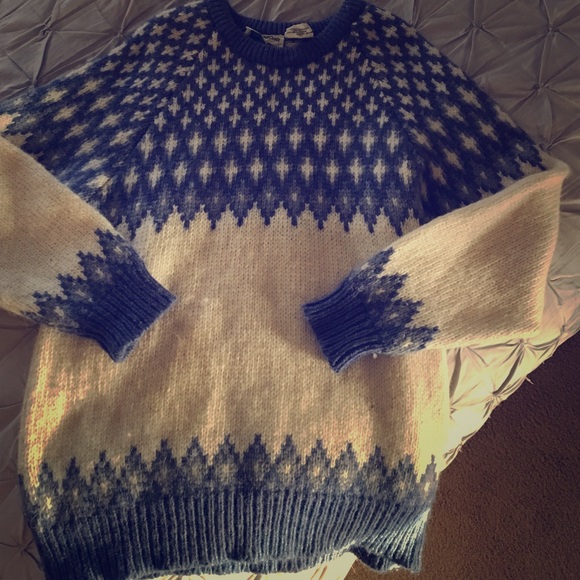 Gorgeous oversized wool sweater