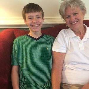 Meet your Posher, Carolyn