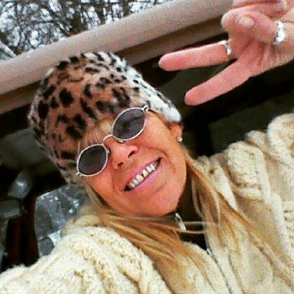 Meet your Posher, Dianna