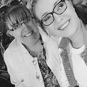 Meet your Posher, Dani