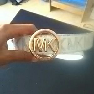 Michael kors belt