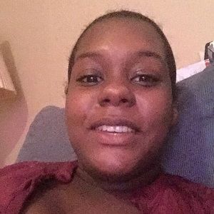 Meet your Posher, Candace