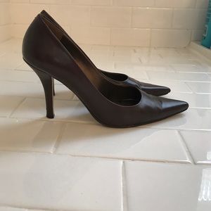 Nine West pumps