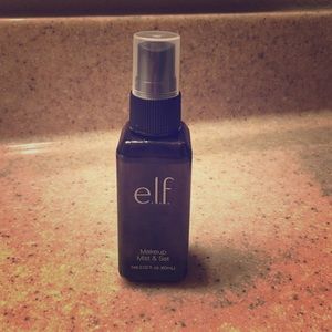 Elf setting spray!