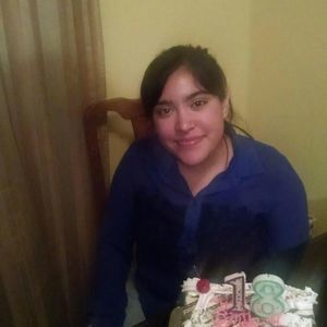 Meet your Posher, Ofelia