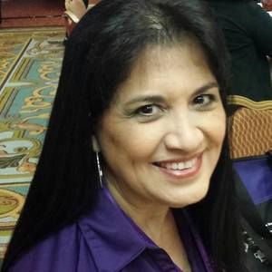 Meet your Posher, Alicia