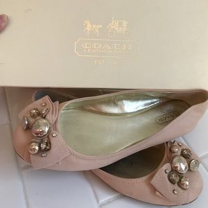 Coach flats