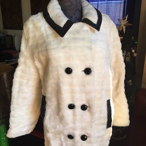 Vintage white Fur  Peacoat 1960-70