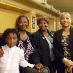 Meet your Posher, Lynell