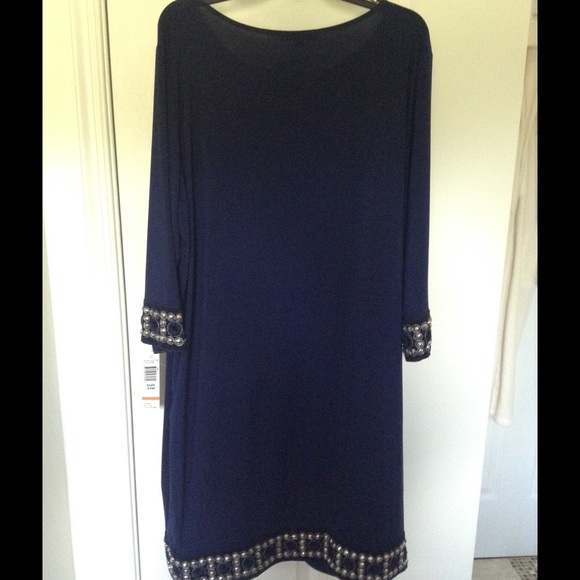 🙏🏻HP 1/21/17🙏🏻Navy Beaded Trim Dress - Picture 4 of 4