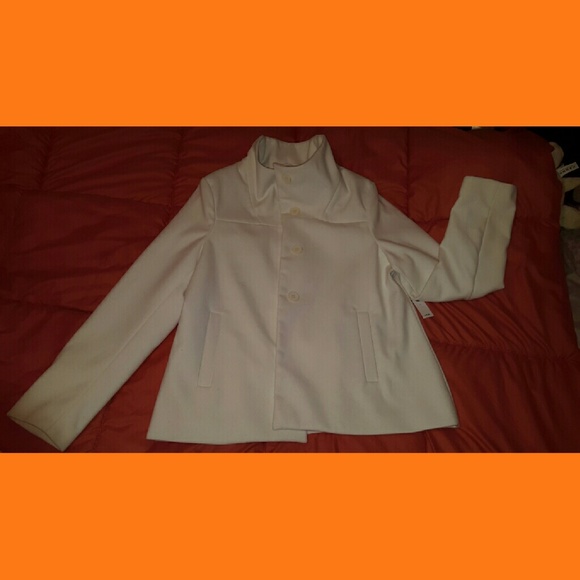 Old Navy - Picture 2 of 4