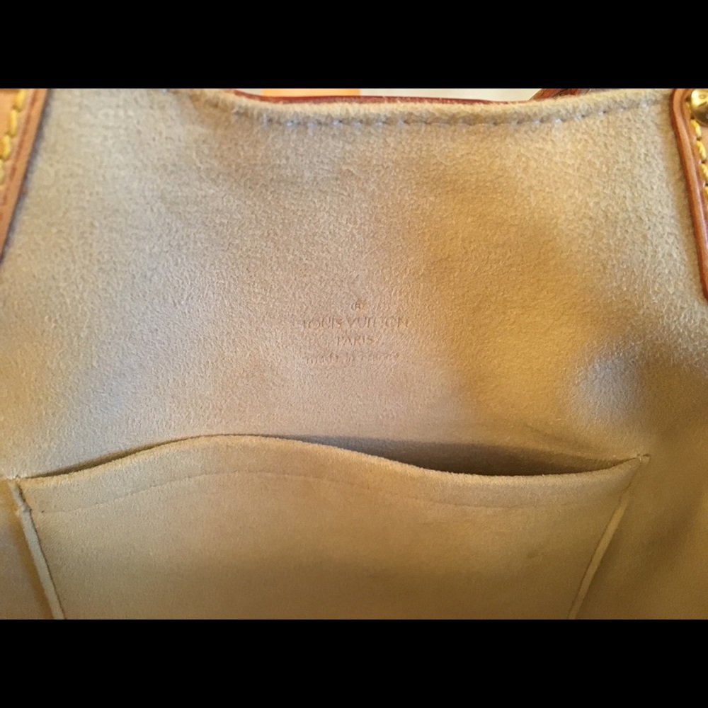 LV vintage 
leather Theda PM Bag - Picture 8 of 9
