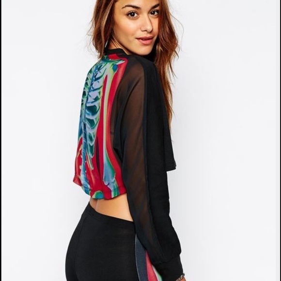 SCAMMED BY @k4s4 ADIDAS SKELOTEN RARE CROP TOP - Picture 2 of 2