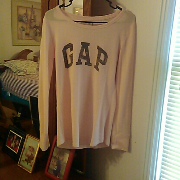 Ladies long sleeve top