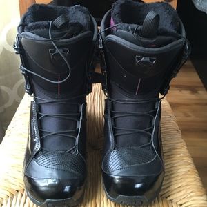 salomon optima snowboard boots