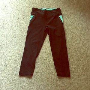 Victoria's Secret VSX Sport Capri Pant