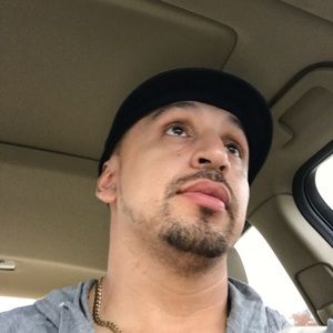 Meet your Posher, Cesar