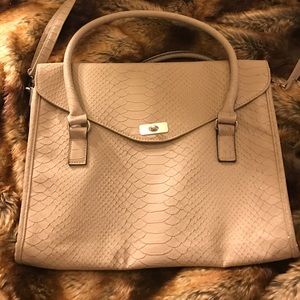 Merona cross body laptop bag