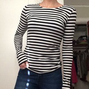 Black and white striped long sleeve tee