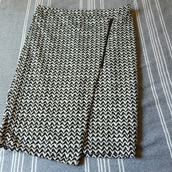 Pencil skirt