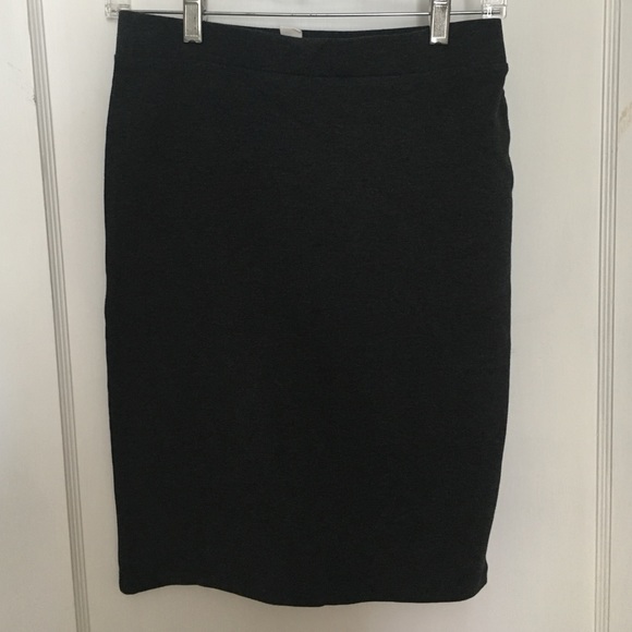 Forever 21 Knee Length Skirt - NWT