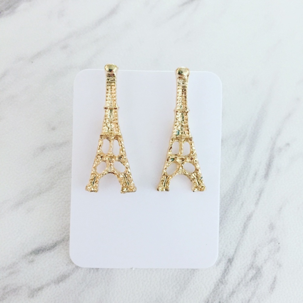 ❗️one left❗️Eiffel Tower Earrings