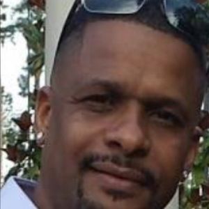 Meet your Posher, Clive