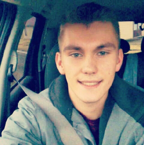 Meet your Posher, Logan - Picture 1 of 1