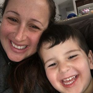 Meet your Posher, Anna-lee