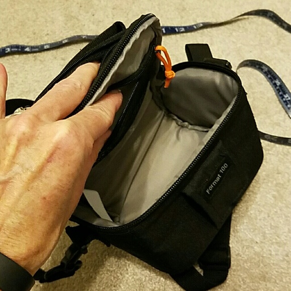 Camera Accessory Bag - Picture 2 of 4