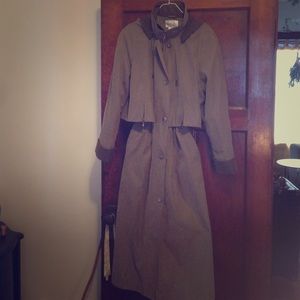 **SOLD** Worthington trench coat, removable hood