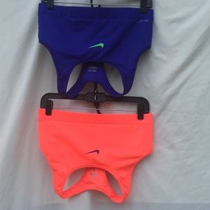 BOTH NIKE SPORTS BRAS INCLUDED