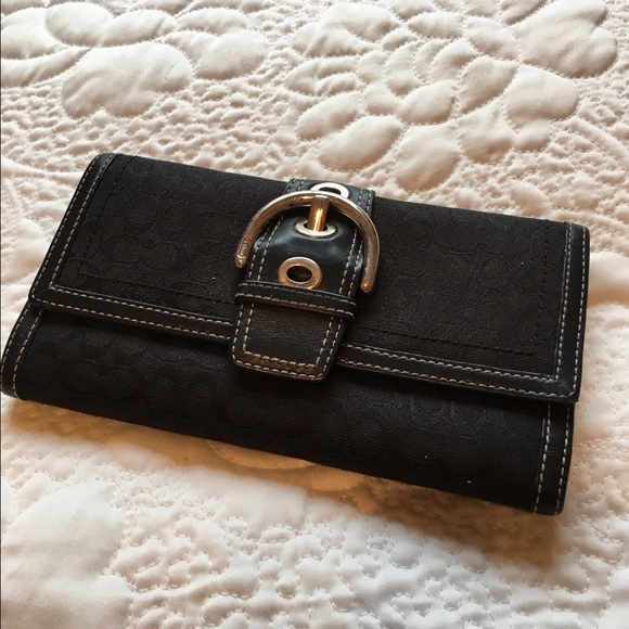 Coach wallet