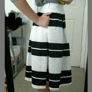 Express skirt High waist sz2