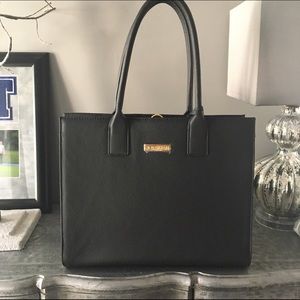 Brand New! JOY & IMAN Genuine Leather Hand Bag