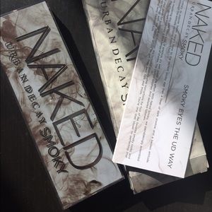 AUTHENTIC NEW UD smoky eye palette