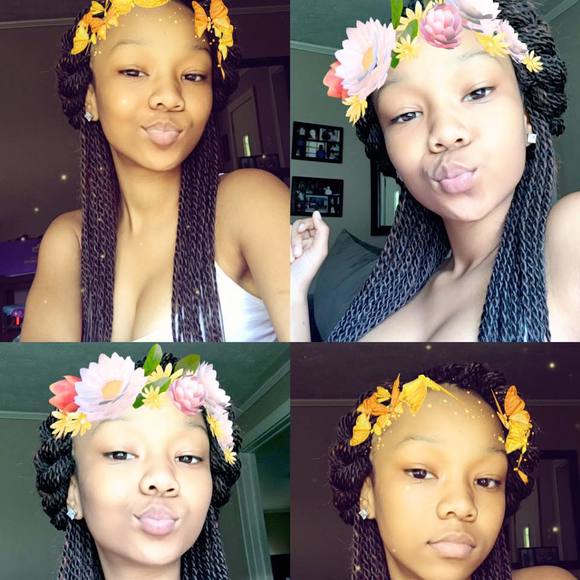 Meet your Posher, Ariana - Picture 1 of 1