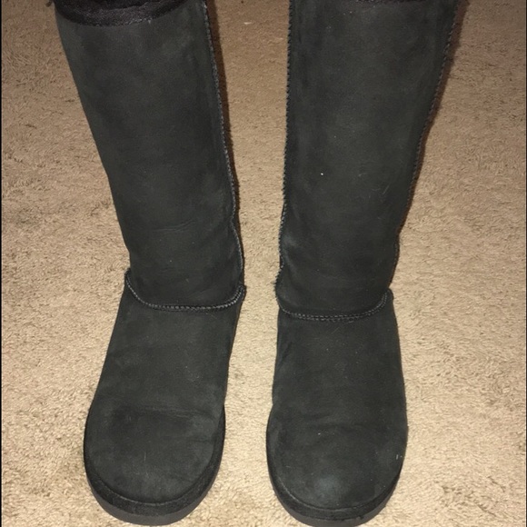 Black tall UGGS