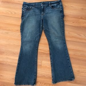 American Eagle Size 18 Artist Jeans