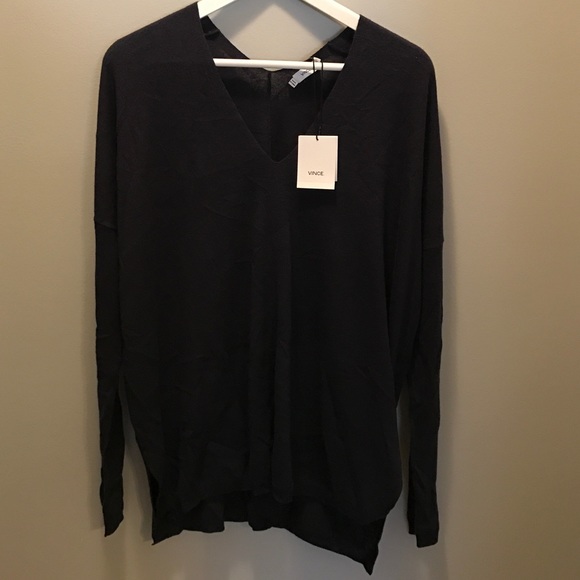 Vince Sweaters - Vince NWT Navy Blue V Neck Wool Sweater MSRP $245 Vince Sweaters - Vince NWT Navy Blue V Neck Wool Sweater MSRP $245