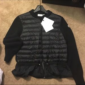 Jacket / Sweater Moncler authentic
